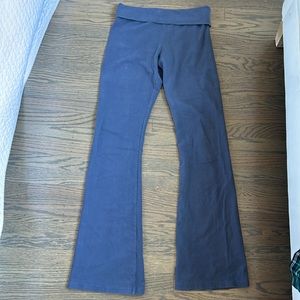 brandy melville flared leggings